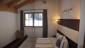 In-room safe, free WiFi, bed sheets - Alpenapart Walch (Jerzens)