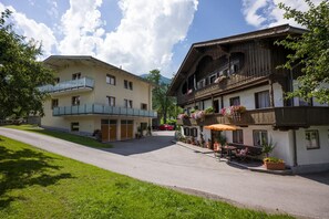 Exterior - Ferienhaus Stoanerhof (Fuegen)