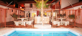 Hotel Villas Del Sol