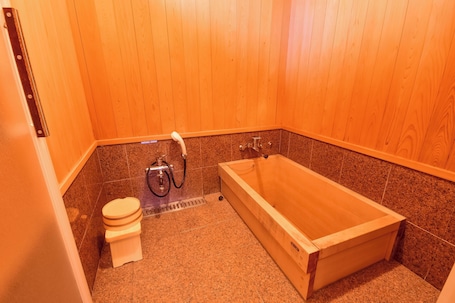 Bathroom. Ubarakan