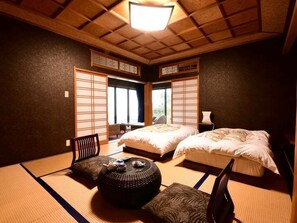 Room - Ubarakan (Katsuura)