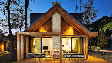 Luxury Villa, 6 Bedrooms (Albatros) | Interior. Bergvliet Villa's