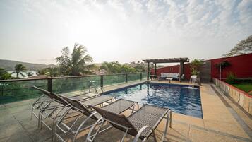 House | Pool | Outdoor pool