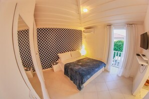 Vila | 4 quartos, camas extras/dobráveis (sobretaxa), Wi-Fi de cortesia