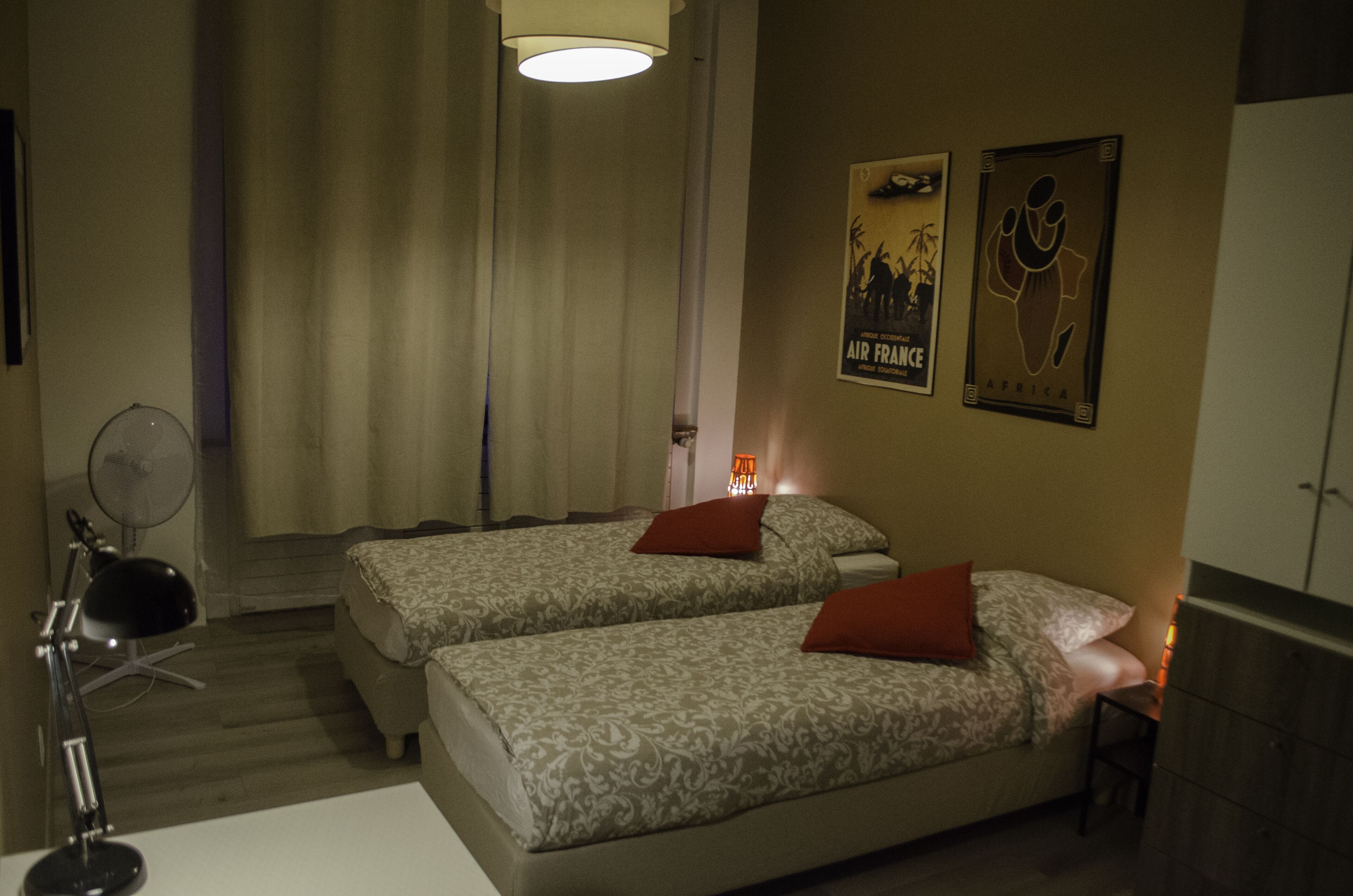 2 chambres, fer et planche à repasser, lit parapluie, Wi-Fi gratuit