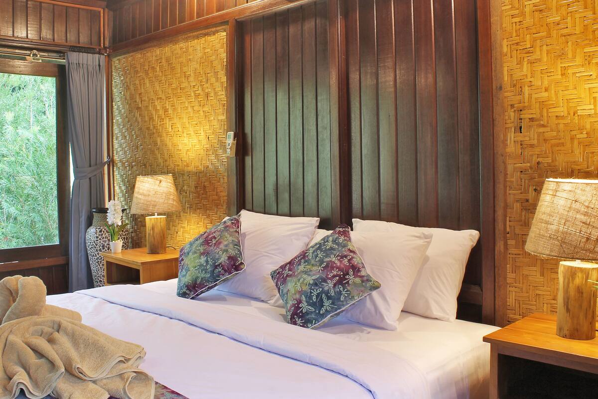 Family Cottage, 2 Bedrooms, Terrace, Valley View | Desk, rollaway beds (surcharge)