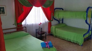 Iron/ironing board, bed sheets