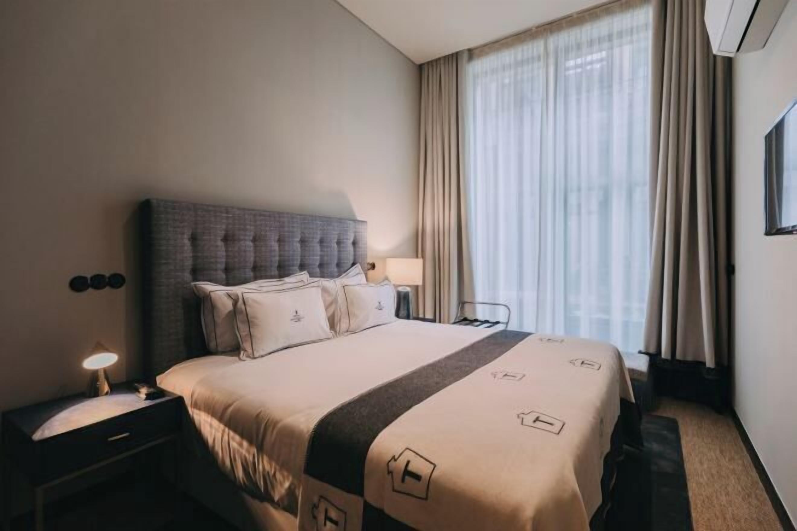 Sängtillbehör av högsta kvalitet och minibar