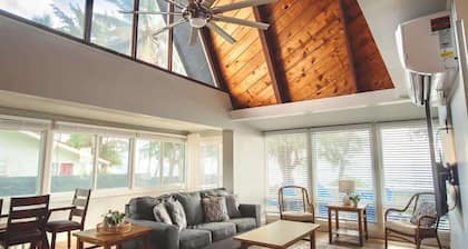 Magic North Shore Private Beach House, PCC BYU