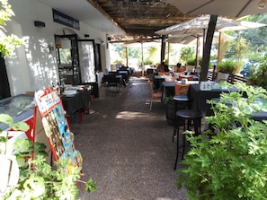Interior - Camping Moby Dick (Palafrugell)