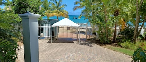 Studio, 2 dobbeltsenger, havutsikt | Terrasse/patio