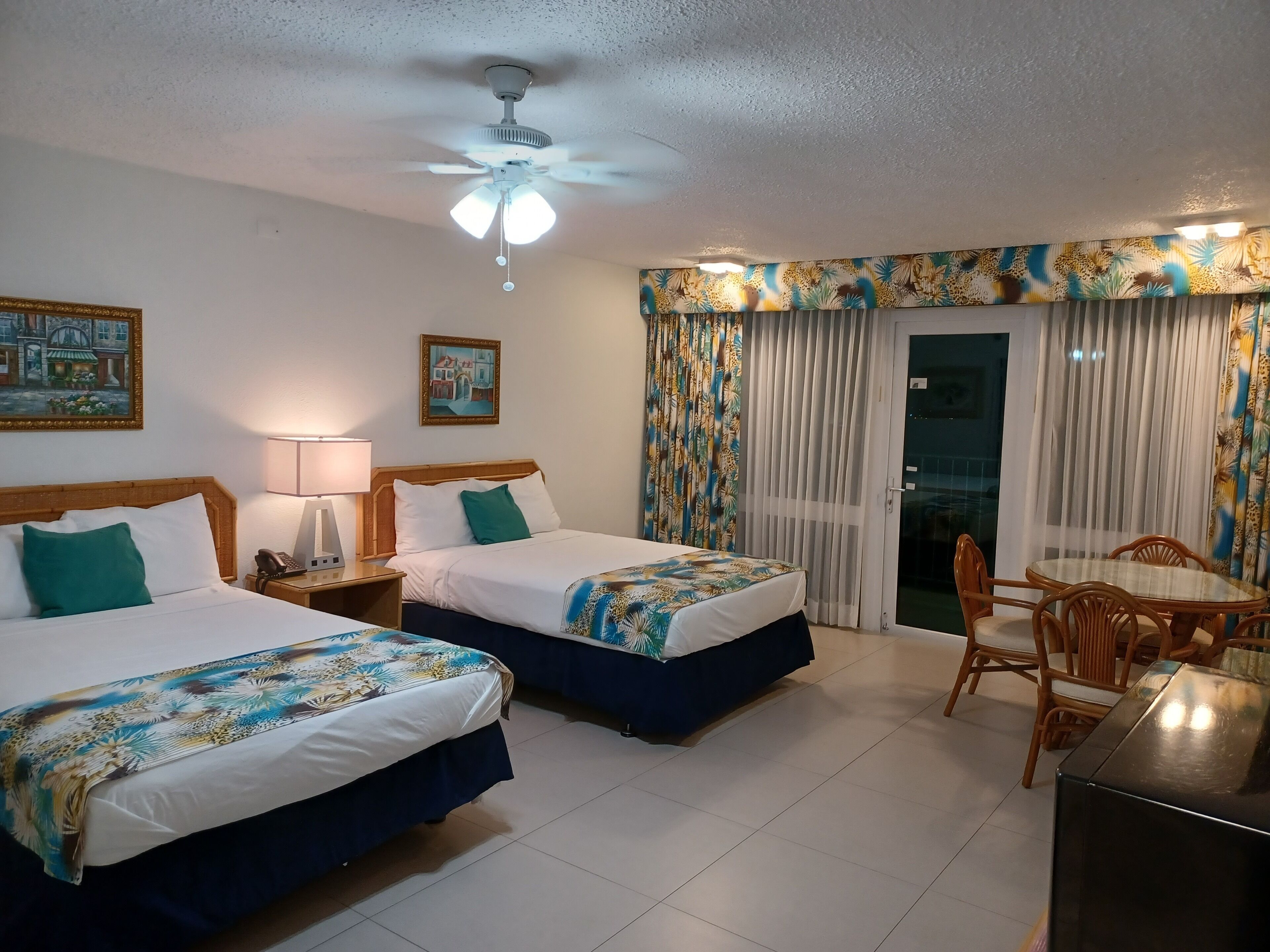 studio, 2 double beds, ocean view | 1 bedroom, in-room safe, iron/ironing board, free wifi