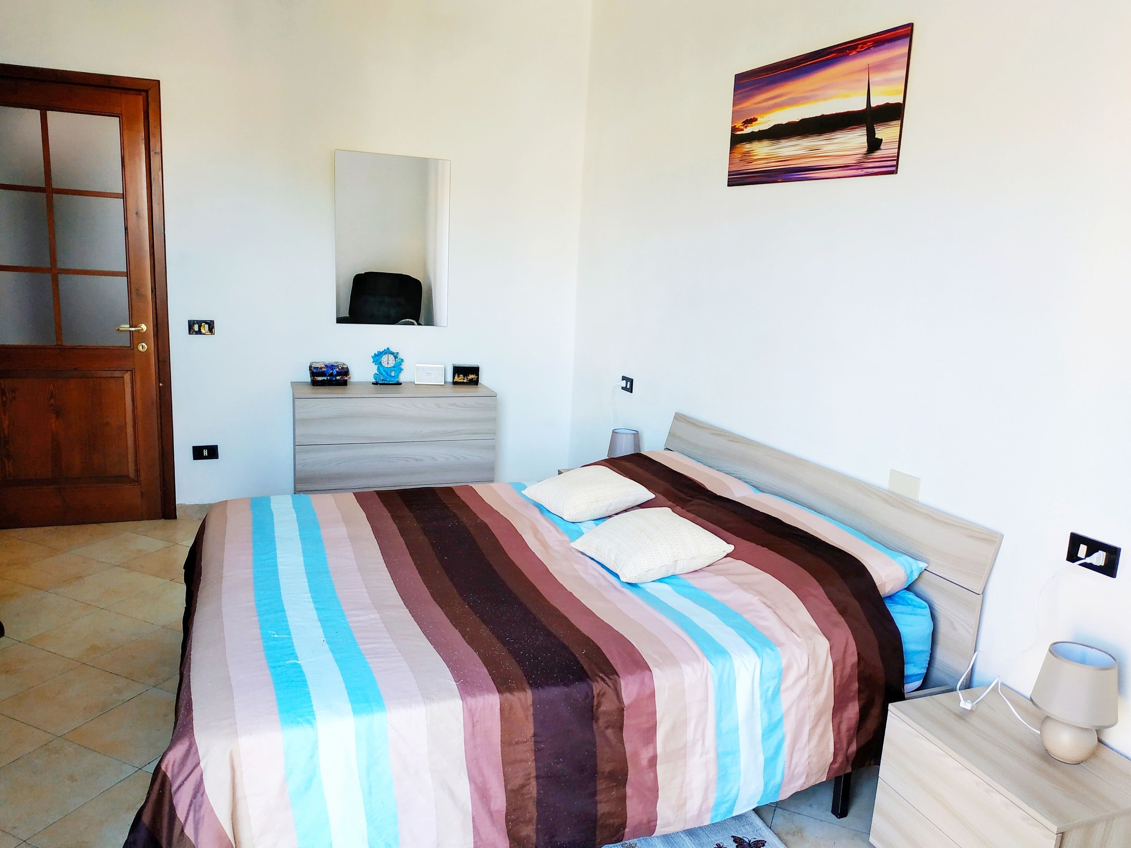 2 camere, ferro/asse da stiro, Wi-Fi gratuito, lenzuola