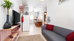 Unclassified image, 5 of 11, button - Caparica Surf Apartment by Host-Point (Almada)