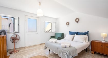 Caparica Surf Apartment by Host-Point