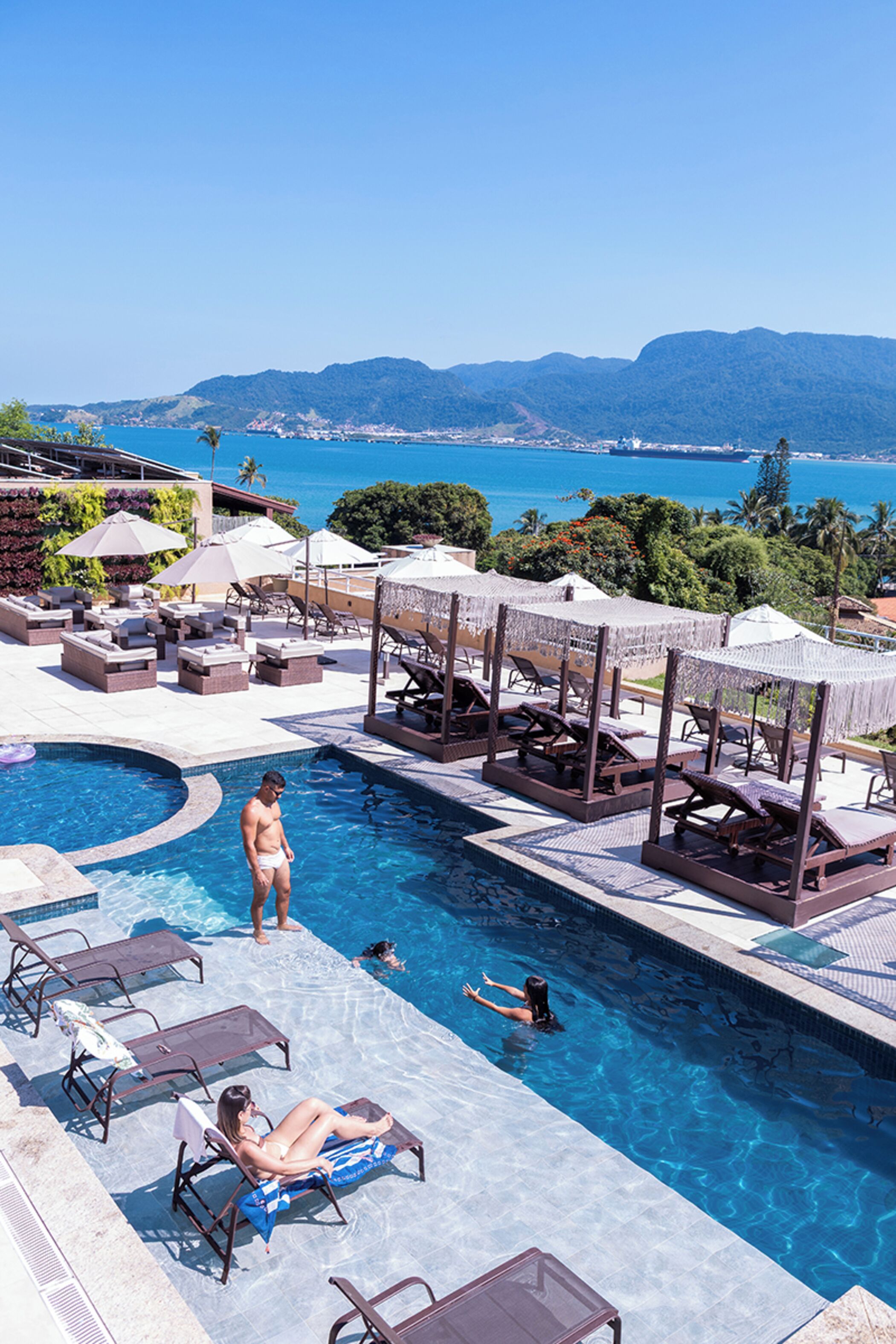 Piscine extérieure