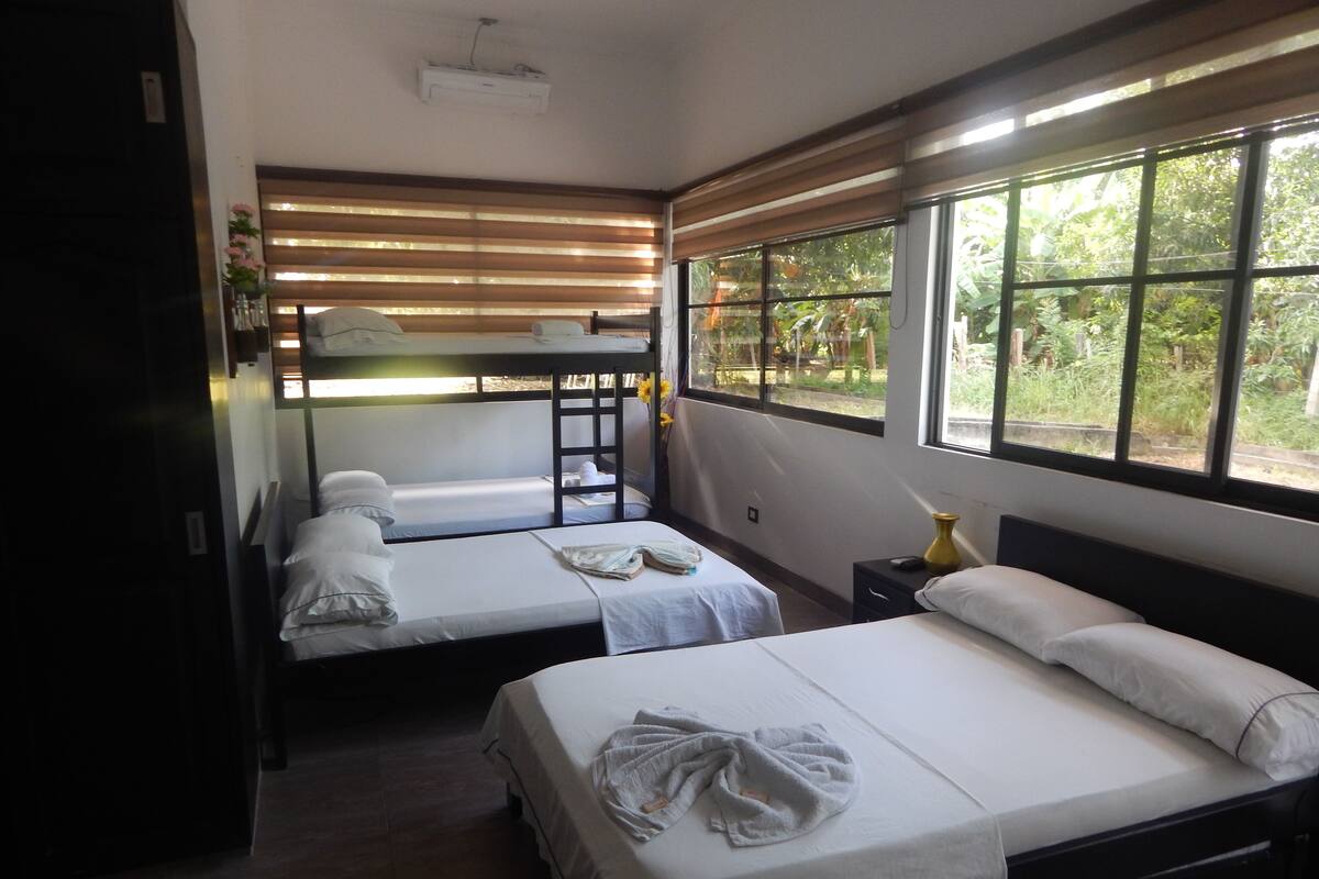 Free WiFi, bed sheets