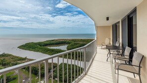 Imagen sin descripción, 3 de 31, botón