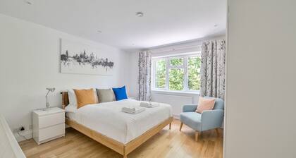 ★ Luxury Oxford Apartment ★ Sleeps 4, Free Parking - Pass the Keys