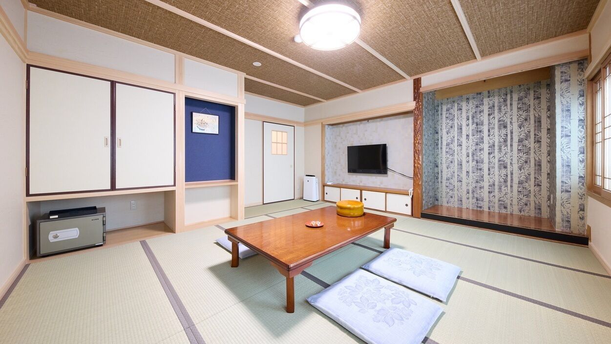 Interni