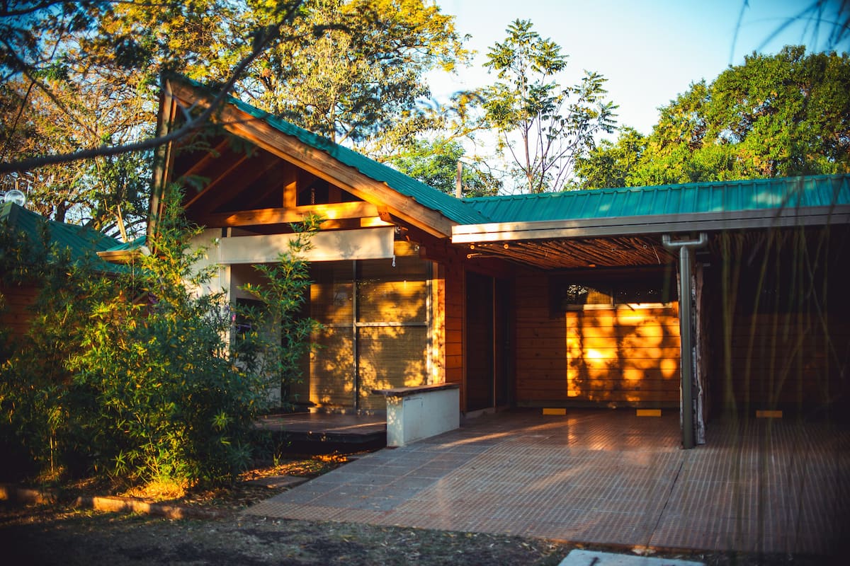 Chalet Deluxe, vista a la alberca | Vista al jardín