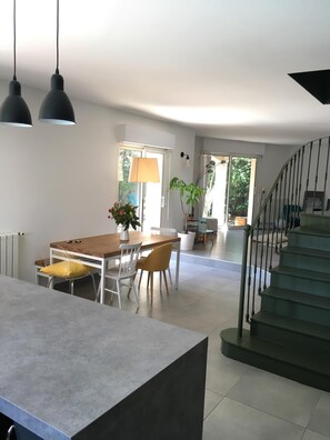 Interior - Independent villa of 140 m2 on ground of 400m2 with swimming pool near sea (Pérols)