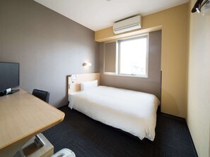 Desk, iron/ironing board, free WiFi, bed sheets - Super Hotel Kadoma (Kadoma)