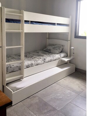 3 Schlafzimmer, Bügeleisen/Bügelbrett, kostenloses WLAN, Bettwäsche