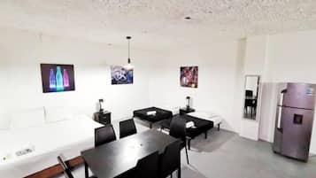Căn hộ, 1 phòng ngủ | Bếp riêng | Tủ lạnh, lò vi sóng, dụng cụ nấu nướng/bát dĩa/dao nĩa