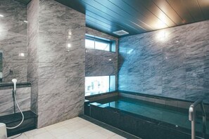 Spa - Kuretake Inn Osaka Midosuji Honmachi (Osaka)