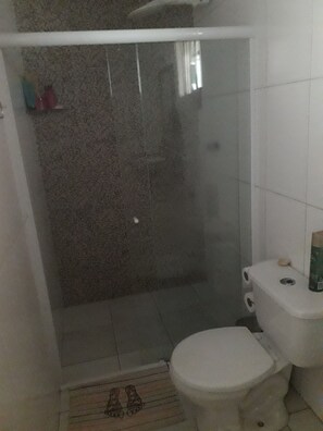 Bathroom - A perfect home for your trip. (São Marcos)