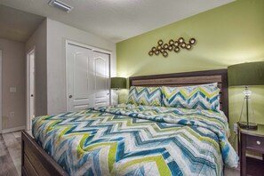 5 habitaciones, tabla de planchar con plancha y wifi gratis