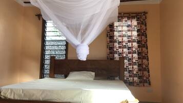 2 bedrooms, iron/ironing board, travel crib, WiFi