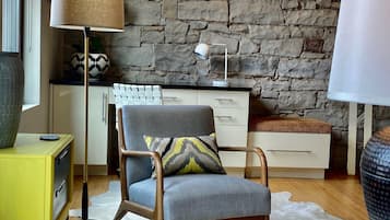 Smart TV y chimenea
