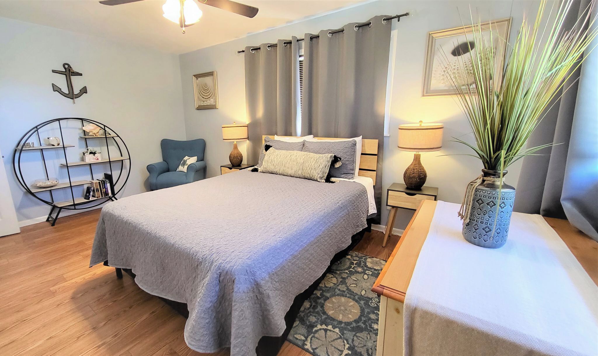 2 bedrooms, iron/ironing board, free WiFi, bed sheets