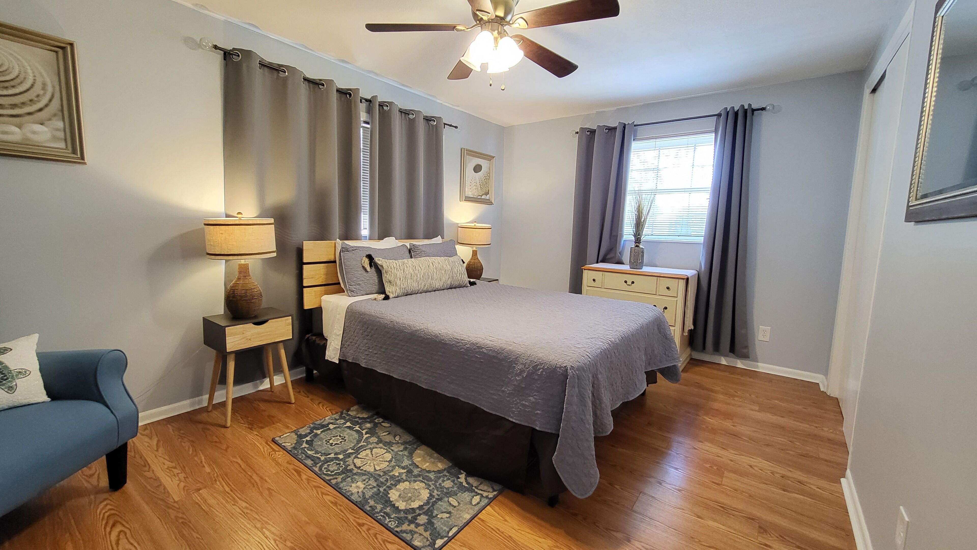 2 sovrum, strykjärn/strykbräda, gratis wi-fi och sängkläder