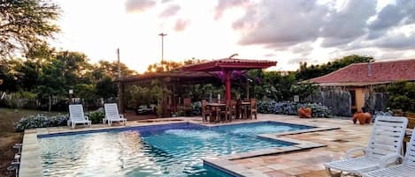 Piscina externa