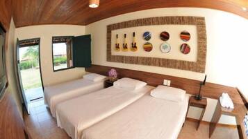 Triple Room | Minibar, iron/ironing board, free cots/infant beds, free WiFi