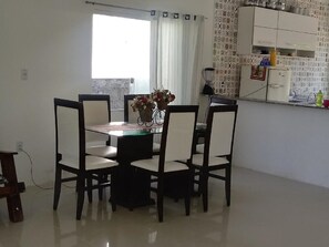 sala de jantar da casa