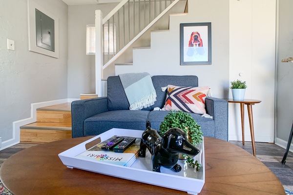 Welcome to the Hound Haus - a tiny house near Villa Ridge and WashMo