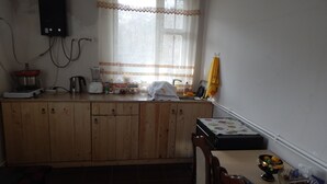 Private kitchen - Arami Guesthouse (Dilijan)