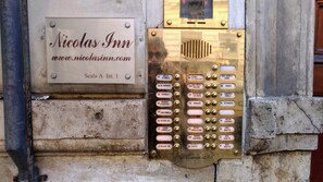 Exterior detail - Nicolas Inn (Rome)