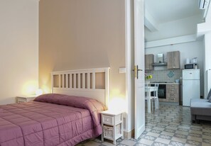 3 quartos, ferros/tábuas de passar roupa, Wi-Fi, roupa de cama