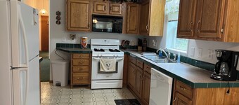 Port Sanilac - Lexington area, Country Setting "Home Away from Home"