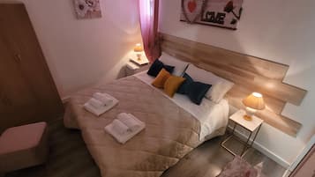 Deluxe-Zimmer | Hochwertige Bettwaren, Daunenbettdecken, individuell eingerichtet