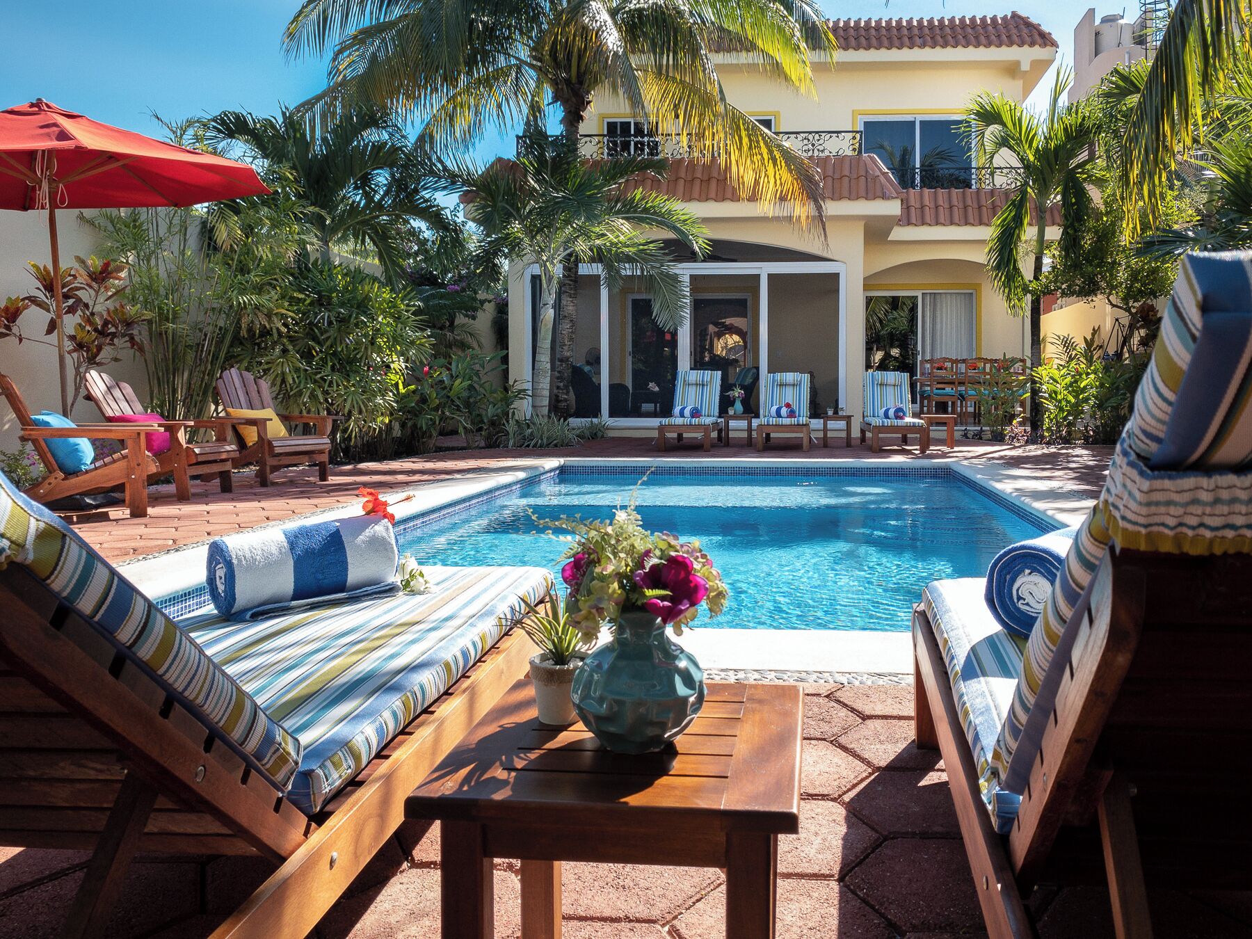 Photo - Casa Zarah - Hacienda Family Home - Pool and 2-Block to Beach