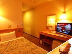 Room - Yokkaichi Urban Hotel (Yokkaichi)