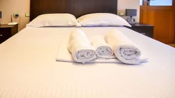 1 bedroom, minibar, desk, soundproofing