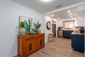 Fridge, microwave, oven, stovetop - Coastal Breeze - Beach Pool Home - Steps to North Beach! (Clearwater)