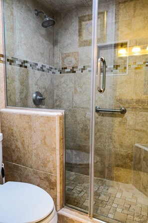 Shower, towels